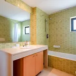 Lägenhet Penthouse With Pool View In By Lovelystay *