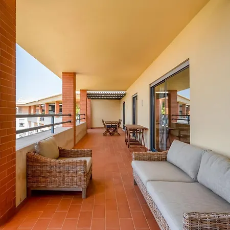 Penthouse With Pool View In By Lovelystay Apartman Albufeira